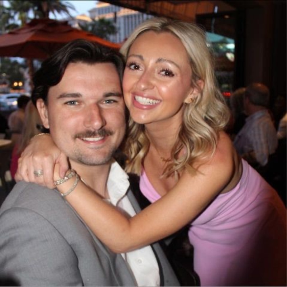 Meet your Posher, Taylor